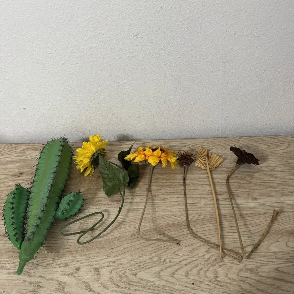 Southwestern Faux Floral Arrangement Vase Filler Western Cactus‎ Sunflowers
